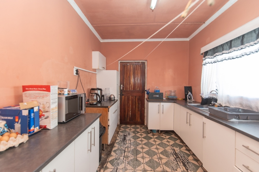 2 Bedroom Property for Sale in Korsten Eastern Cape